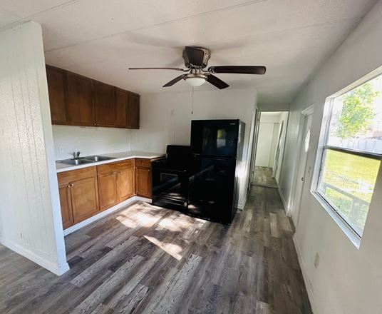 Multifamily Opportunity Lakeland - 10 Homes 2 Locations