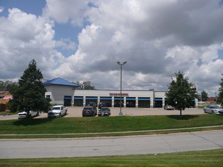 Sorensen Court - Omaha