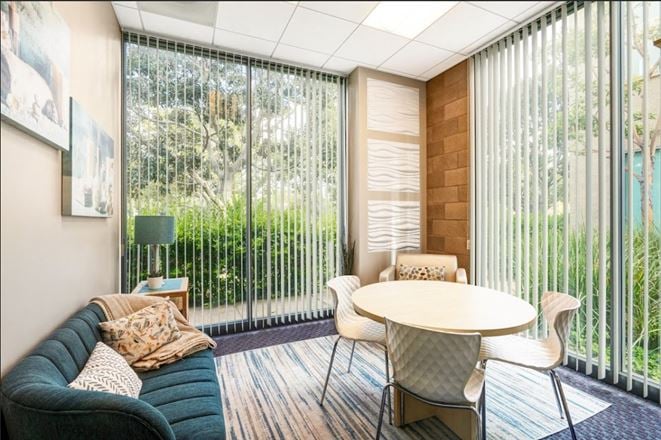 Hera Hub - Irvine Coworking