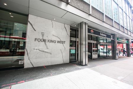 4 King Street West 4 King Street West