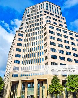 525 North Tryon Street
