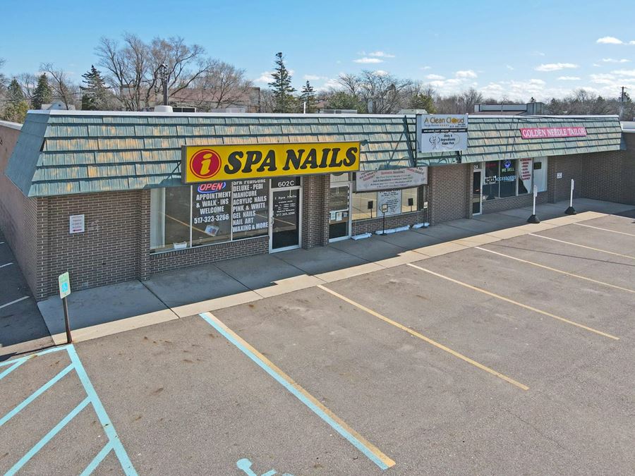 602 Elmwood Rd