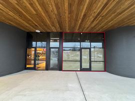 2,300 SF Retail Space For Lease