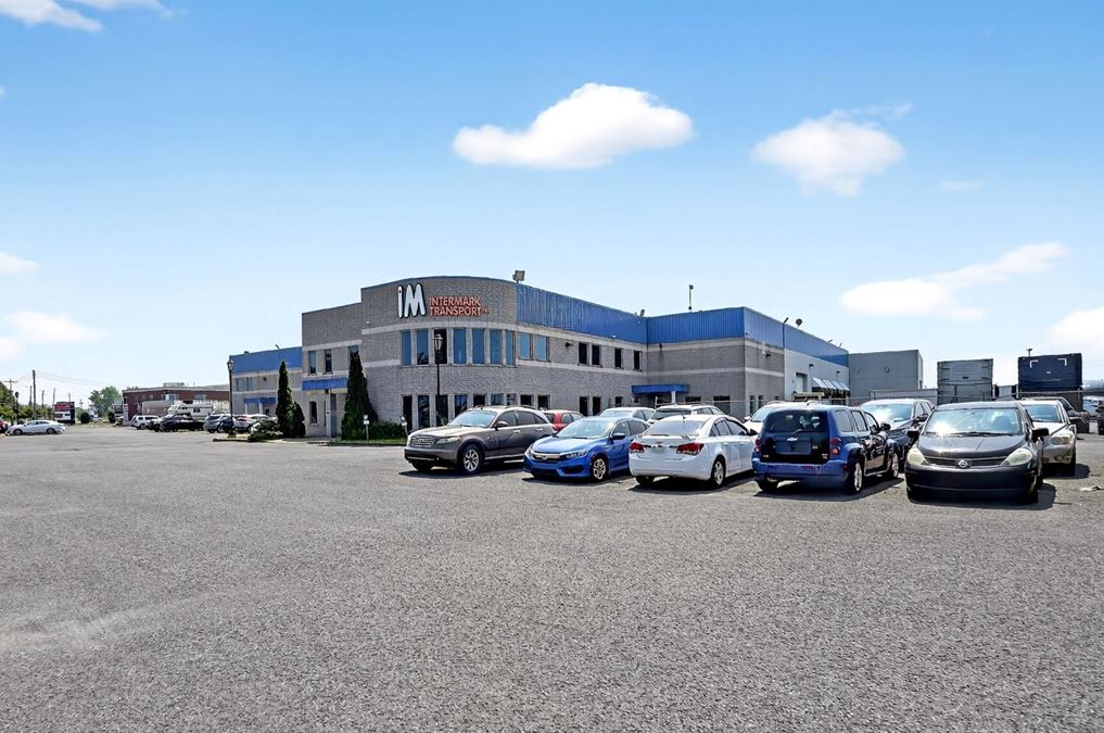 800 Saint-José