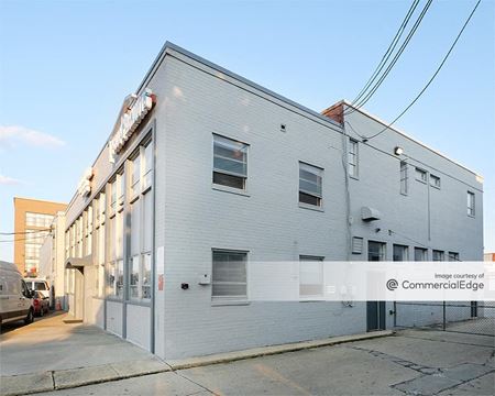 Industrial space for Rent at 950 South Pickett Street in Alexandria
