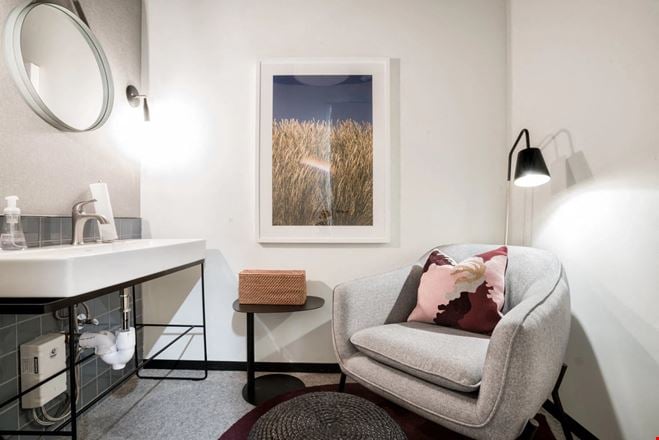 Industrious - Perimeter 7000 Central Parkway