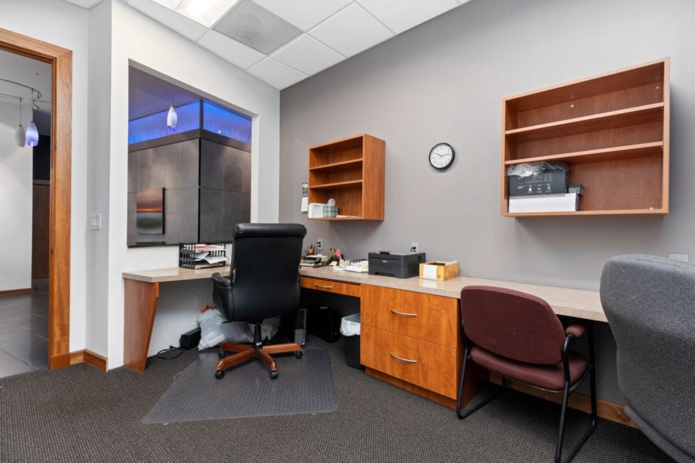 CLASS A OFFICE SPACE AVAILABLE