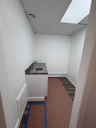 125 E Main St