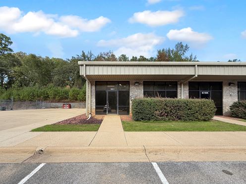4720 University Blvd E