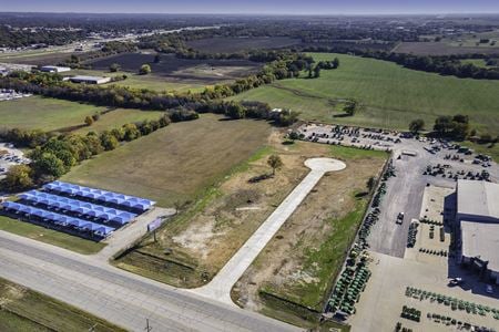 Photo of commercial space at 1704 U.S. 82 in Gainesville