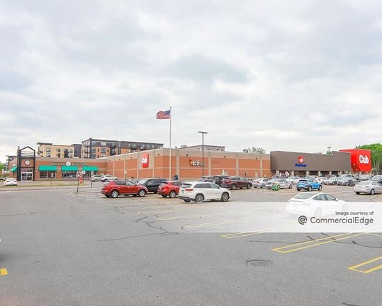 Yorkdale Shoppes