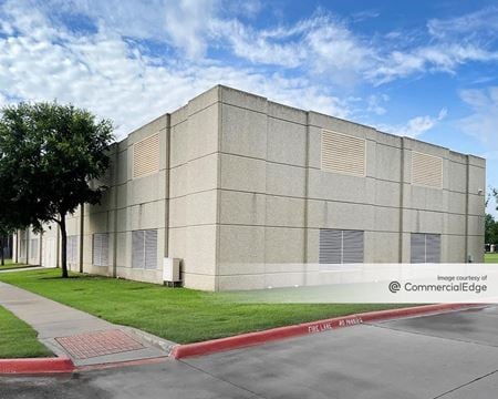 Industrial space for Rent at 1000 Coit Road in Plano