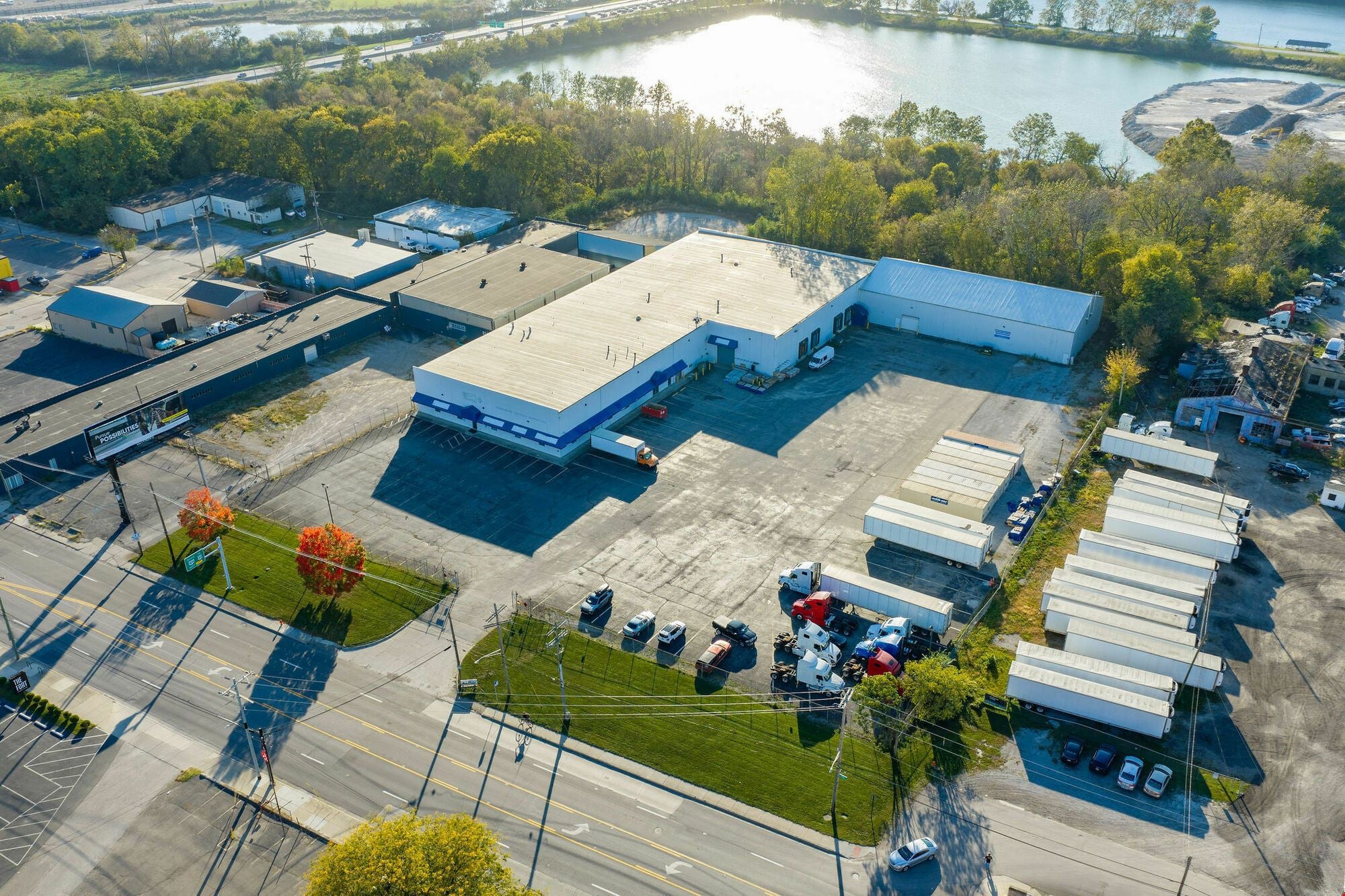 Steelton Office / Warehouse