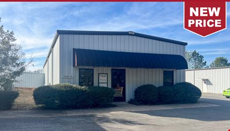 Office space for Rent at 1506 Prickett Rd in Bryant