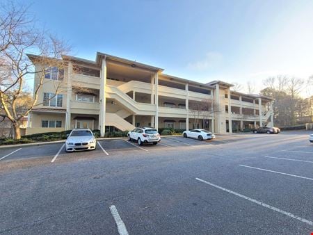 Photo of commercial space at 900 Old Roswell Lakes Pkwy in Roswell