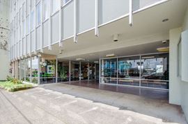Hilo Plaza