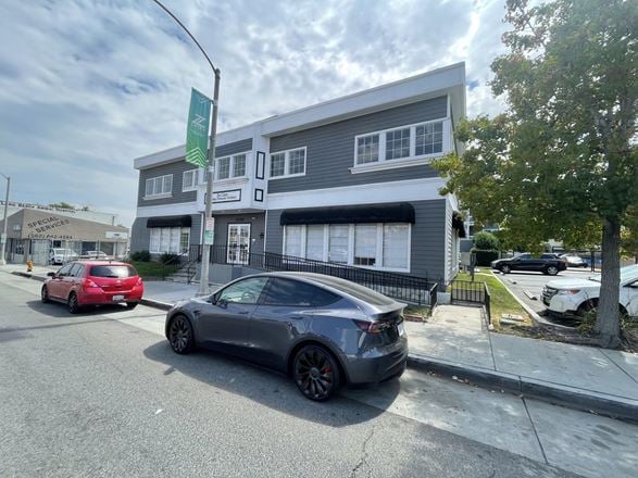 Office space for Rent at 3750 E Anaheim St in Long Beach