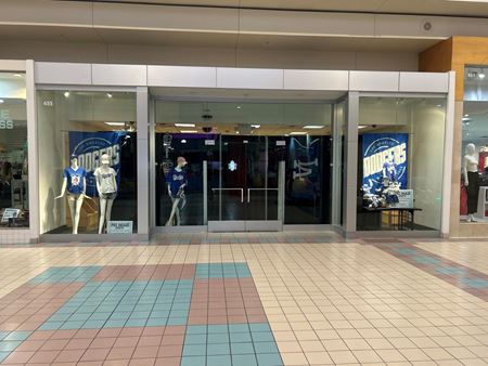 C25      Space Photo Gallery 3