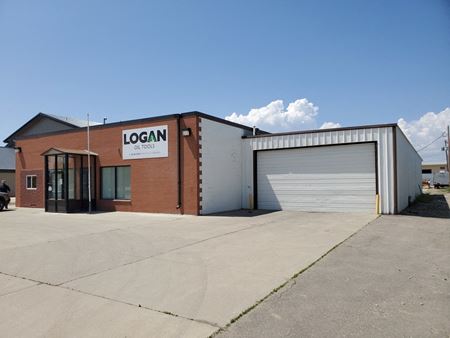 Investment Property | ± 12,125 SF Industrial Building w/ Office - Williston