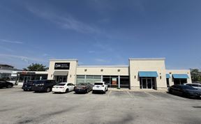 Old Orchard Trade Area | 2,942 SF Retail Space