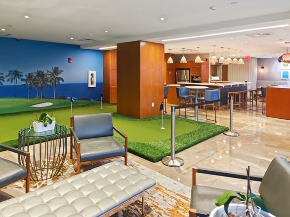 FL, Palm Beach Gardens – Financial District