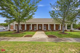 8458 Campbellton St