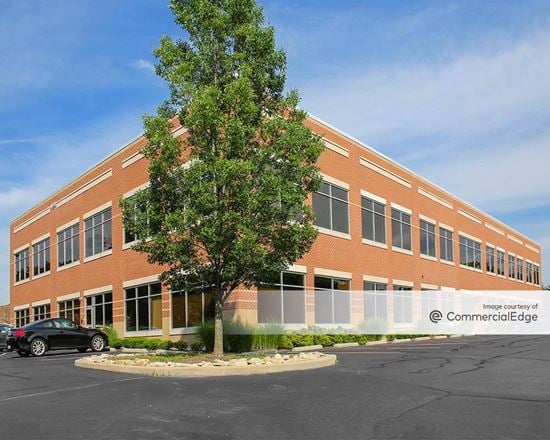 Hills Corporate Park - Kenwood Professional Building & Kenwood Corporate Center