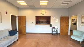 Tuscany Plaza: 2581 South Avenue B