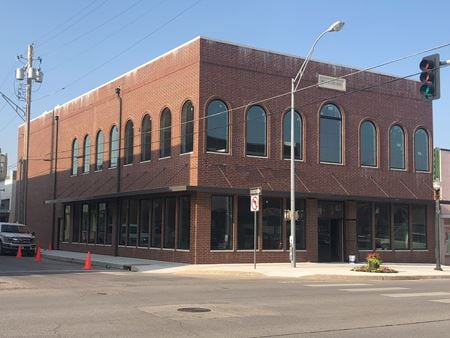 Photo of commercial space at 127 W Main St in Ardmore