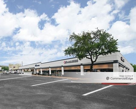 Retail space for Rent at 6929 Airport Blvd in Austin