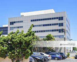 2730 Wilshire