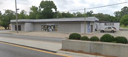 Industrial space for Rent at 1417 West Cervantes Street in Pensacola