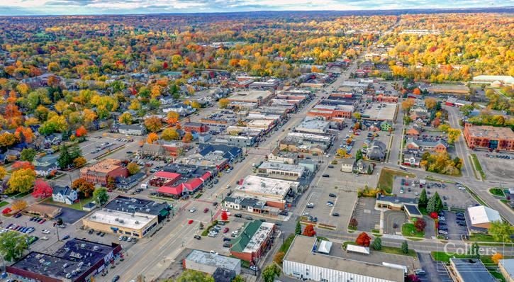 Main Street Plaza | Mixed-Use Retail & Office | 6.60% CAP Rate | Rochester, MI