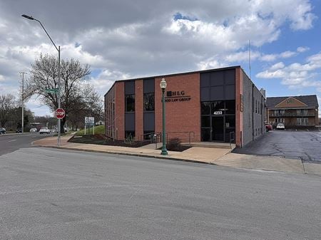 Office space for Rent at 4233 Roanoke Rd in Kansas City