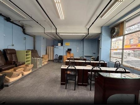 Retail space for Rent at 406 E 167th St in Bronx