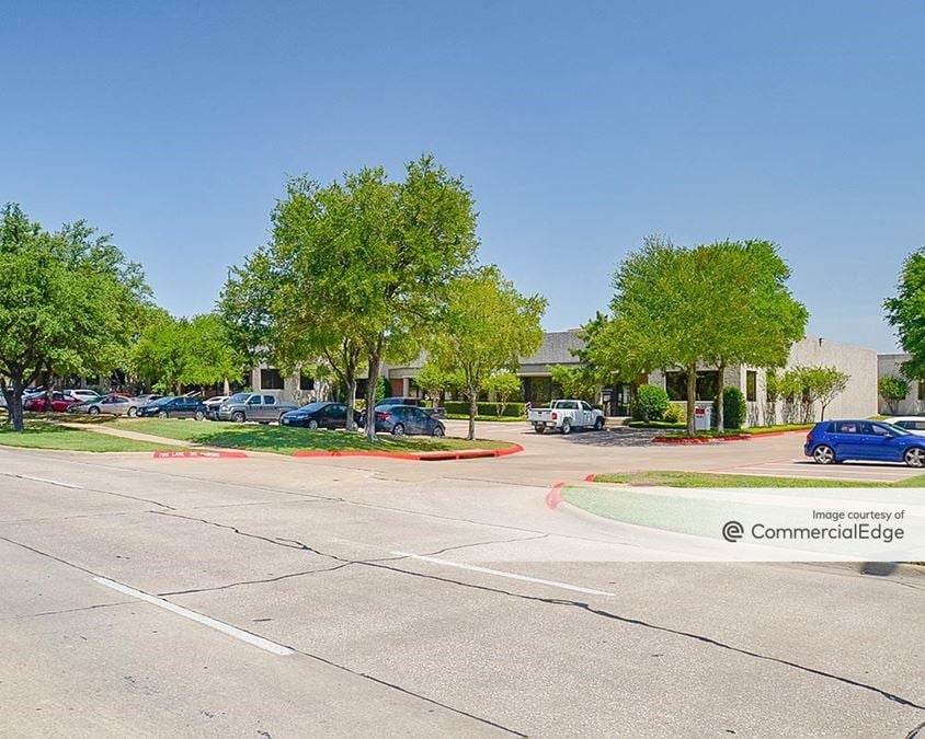 400 & 402 West Bethany Drive & 710 Century Pkwy