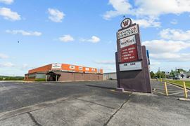 COMMERCIAL PROPERTY W/KITCHEN FOR SALE IN BRANSON, MO