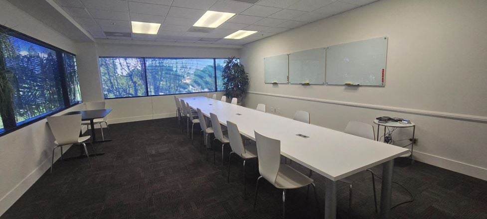 ESDI - La Mirada Executive Suites - Mirada Executive Suites