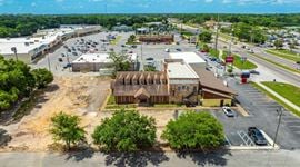 610 N Navy Blvd
