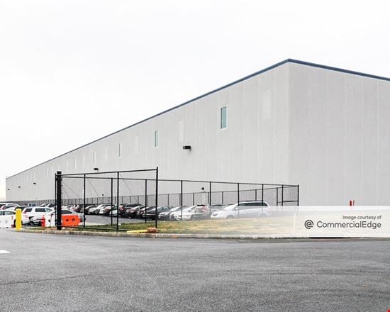 iPort12 International Trade & Logistics Center