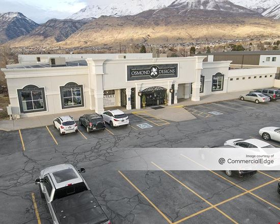 Meadows Shopping Center