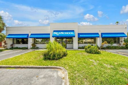 Retail space for Rent at 8440 4th St N in St Petersburg