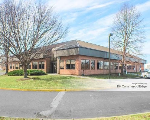 Gateway Business Center