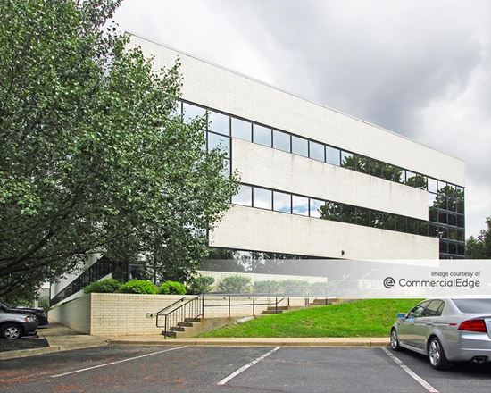 Chevron Business Center