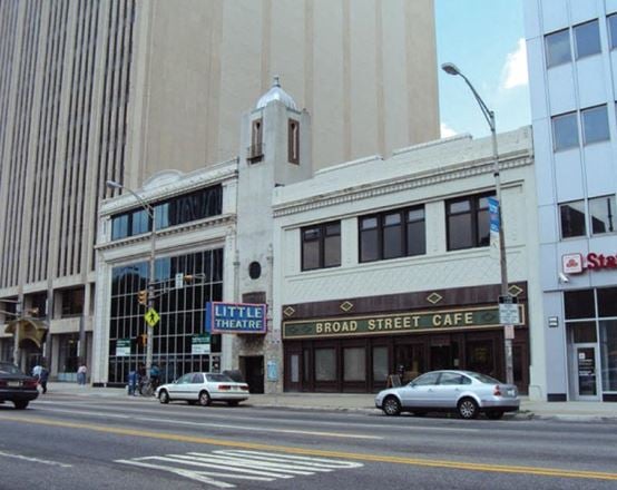 562 Broad Street