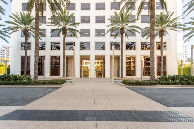 CA, Irvine - Irvine Spectrum Drive