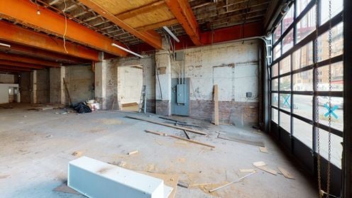 900 Grand St