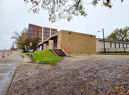 Retail space for Rent at 191 S Corinth Street Rd in Dallas