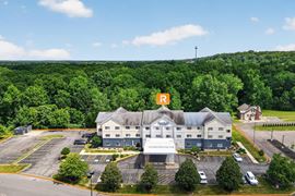 Institutional Seller | Fairfield Inn Warren Niles