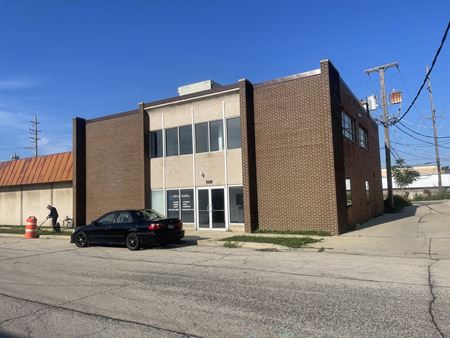 Commercial space for Sale at 2910 Birch St in Franklin Park